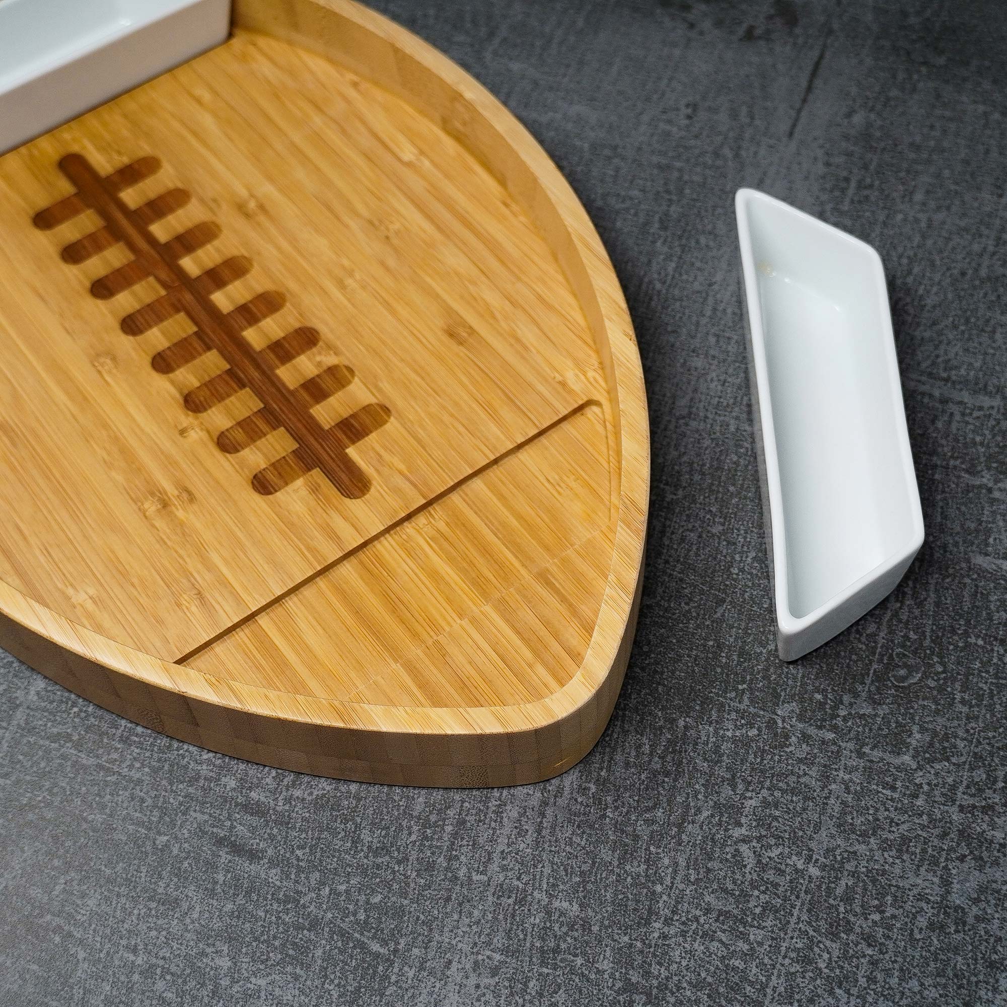 40YARDS American Football Snackschale/Schüssel/Bowl in American Football Form (Größe M, 16 cm 40YARDS American Football Snackschale/Schüssel/Bowl in American Football Form (Größe M, 16 cm