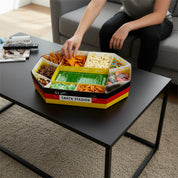 Fußball Snackstadion auf Couchtisch zur Deko bei der WM Watchparty Rudelgucken